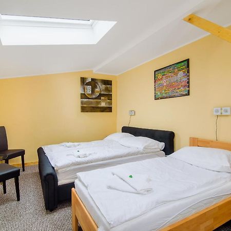 Hotel Max Prague Extérieur photo