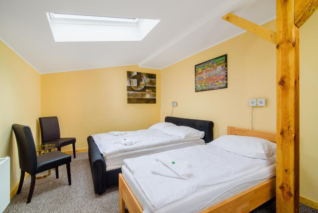 Hotel Max Prague Extérieur photo