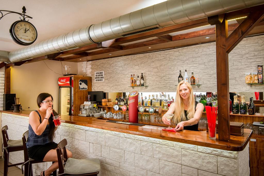 Hotel Max Prague Extérieur photo